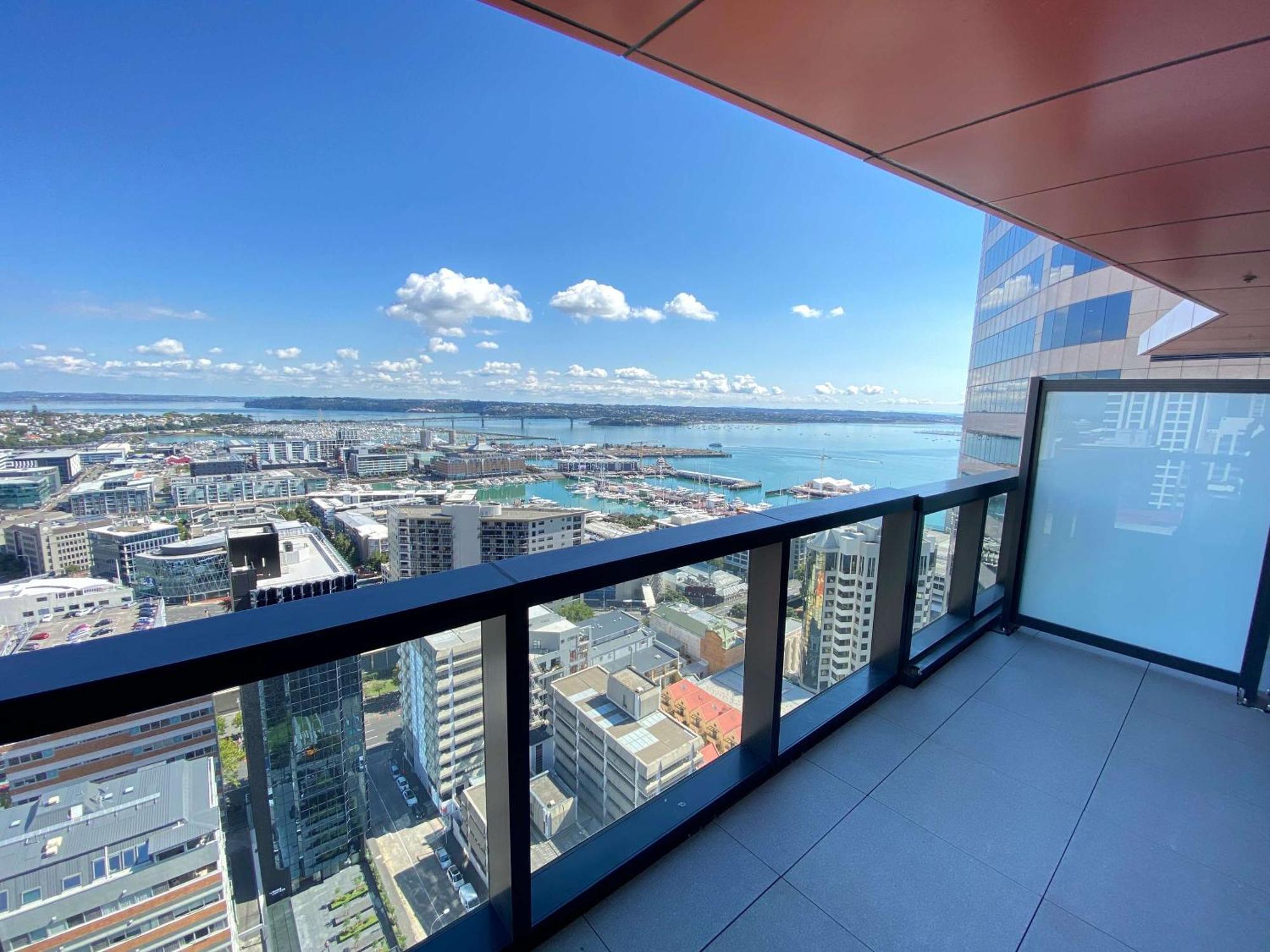 Magnificent Harbour View Skytower View Apartment In Cbd Auckland Exterior photo
